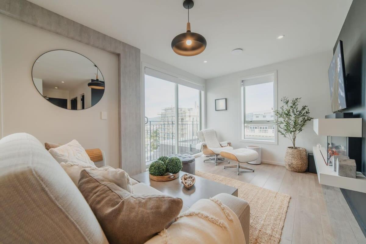 Penthouse Perfection - 2Br Elegance On Worcester St ไครสต์เชิร์ช ภายนอก รูปภาพ